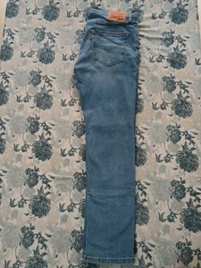Levi's Straight Fit Men's Blue Jeans