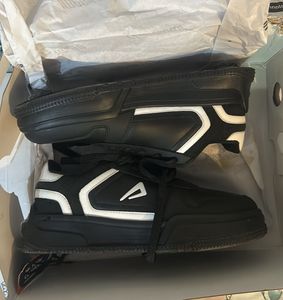 Men Studio Flex Sneakers
