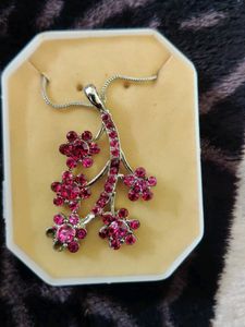Magenta Pendant With Silver Color Chain