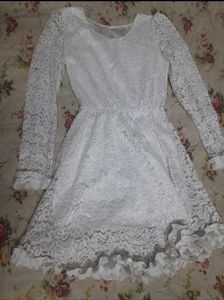 Elegant White Lace midi Dress