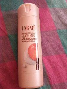 Lakme Peach Milk Moisturiser