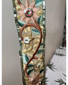 PARSI WORK SEQUENCE LACE ROLL