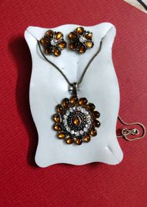 Vintage Flower Jewelry Set