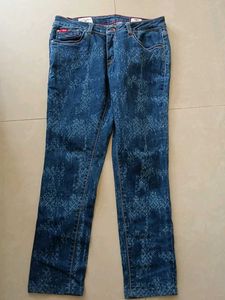 Blue Denim Jeans with Jacquard Pattern
