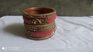 Heavy Kade Sets Pink And Golden Color