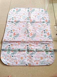 Waterproof Baby's Diaper Changing Drysheet.