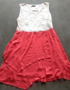 Chic Lace & Ruffle Dress