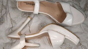 White Patent Block Heel 👠