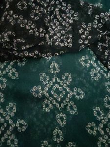 Green top with Bell Sleeves🌿✨