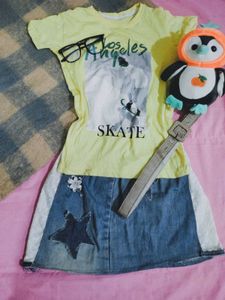 Yellow Graphic T-Shirt fitted los Angeles y2k