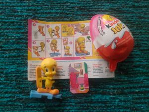 Tweety Bird Toy with Mirror like new just opened