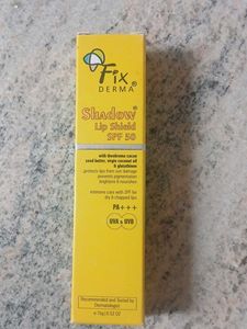 Fix Derma Shadow Lip Shield SPF 50