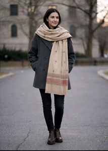 Stylish Women's Shawl