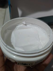 Plum hair mask