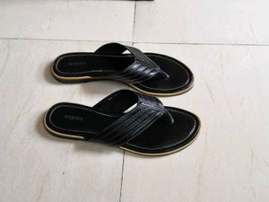 Woods Women Black Leather Flat Slip On
