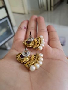 Red Stone Kundan Earring