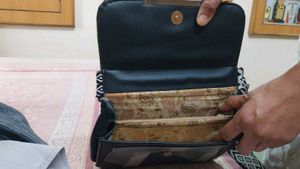 Crossbody sling Bag