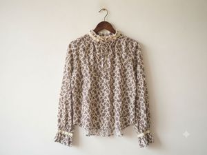 Vintage Paisley Print Blouse
