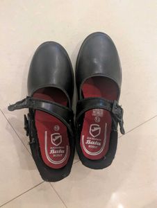 Bata Scout Mary Jane Shoes