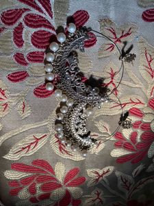 EARING