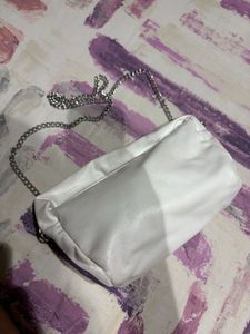 H&amp;M White Chain Strap Shoulder Bag