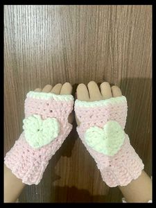 Pink Heart Crochet Gloves