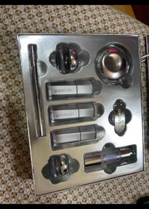 SHEGLAM Makeup box only
