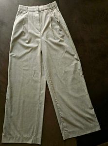 H&M Wide Legged Formal Trousers