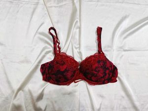 🇳🇿💫🎀Red Floral Lace Bra