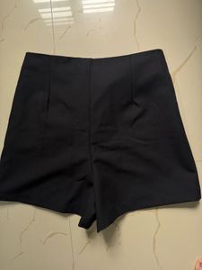 Chic Black Skort