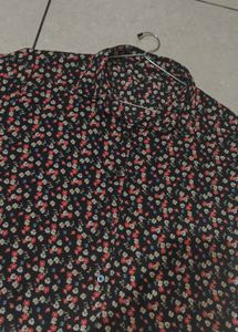 Chic Floral Print Short Sleeve Shirt