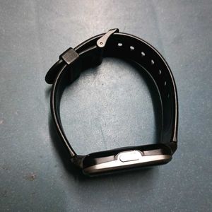 Noise Smartwatch - Black