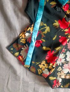 Floral Print Top strechable
