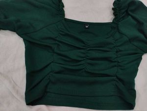 Stylish puff sleeve Green Ruched Crop Top