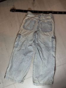 Light Wash Baggy Cargo Jeans