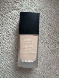Chanel Ultra Le Teint Foundation