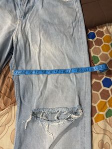 H&amp;M ripped jeans men’s