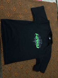 Dragon Print Graphic T-Shirt
