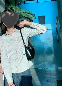 fitted shirt