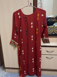 Maroon Kurta with Floral Embroidery