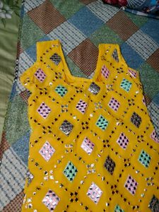 multicolour suit