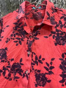 Vibrant Floral Print Button-Up Tunic
