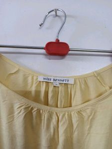 Miss Bennett Scoop Neck Cap-Sleeve Top