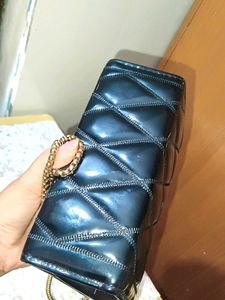 Chic Black Patent Chain Bag