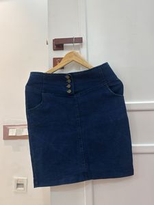 Dark Wash High-Waisted Denim Skirt