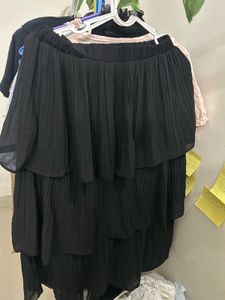 Tiered Black Midi Skirt