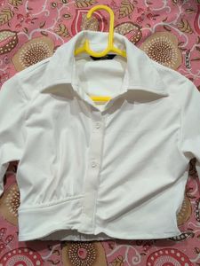 Chic White Crop Shirt