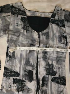 Abstract Print Long Sleeve Kimono