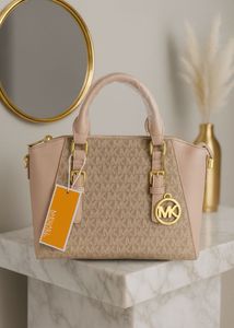 Michael Kors Signature Tote Bag