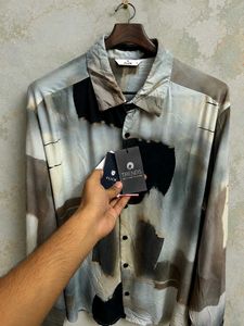 Trends Brand New Abstract Shirt